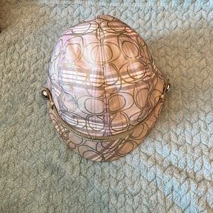 Coach signature derby hat